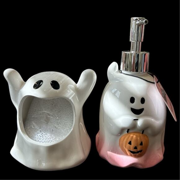Halloween Ghost Ceramic Bathroom Soap Pump and Scrub Dish Spooky Decor - Picture 1 of 5